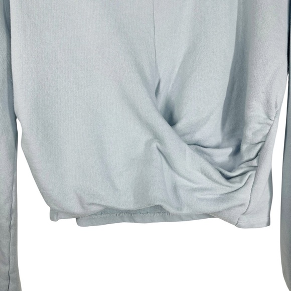 BY ANTHROPOLOGIE Light Blue Crewneck Twist Front Cropped Sweatshirt Medium - Picture 3 of 8